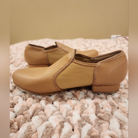Kids Tap Shoes Slip on - Picture 5 of 12